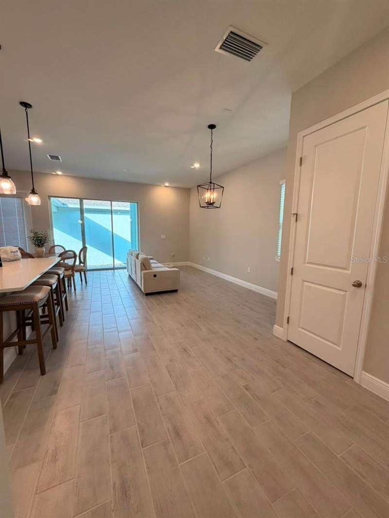 4 bedroom Single Family Residence at 16968 Hamlin Oasis Loop, Hamlin Pointe, Winter Garden — photo 4