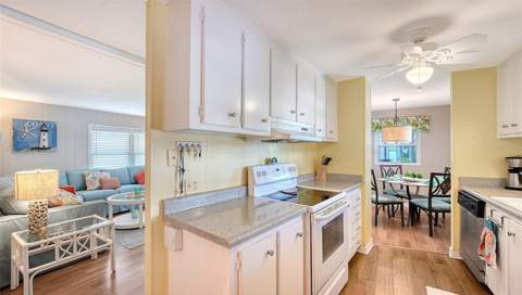 49 Caballo Way, Bradenton FL - photo 9 of 35
