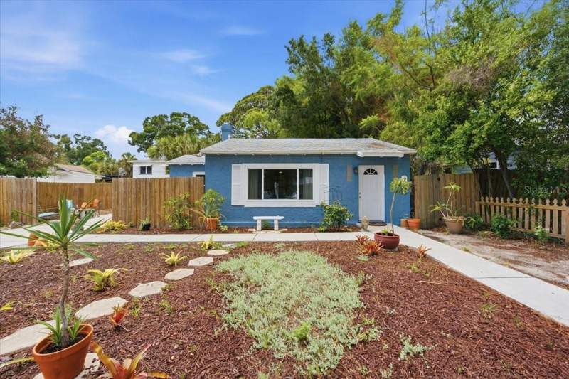 745 ALAMANDA WAY home for sale in Lake Maggiore Park