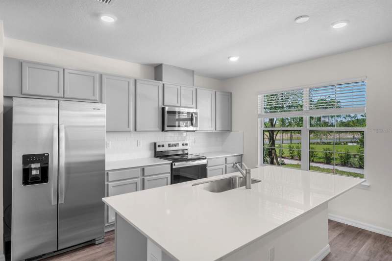 3 bedroom Townhouse at 16510 Barbours Creek Way, Waterleigh, Winter Garden — photo 4