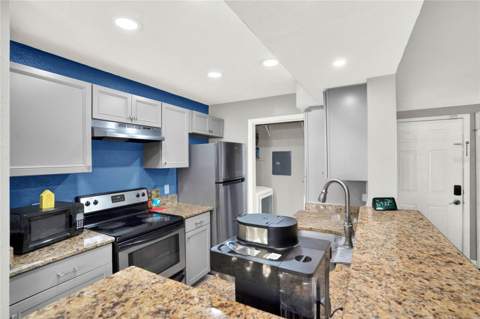 5545 Devonbriar Way #I201, Orlando FL - photo 7 of 35
