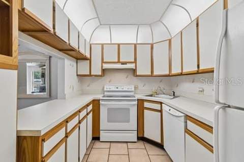 13103 Cypress Hill Drive #B2, Hudson FL - photo 18 of 42