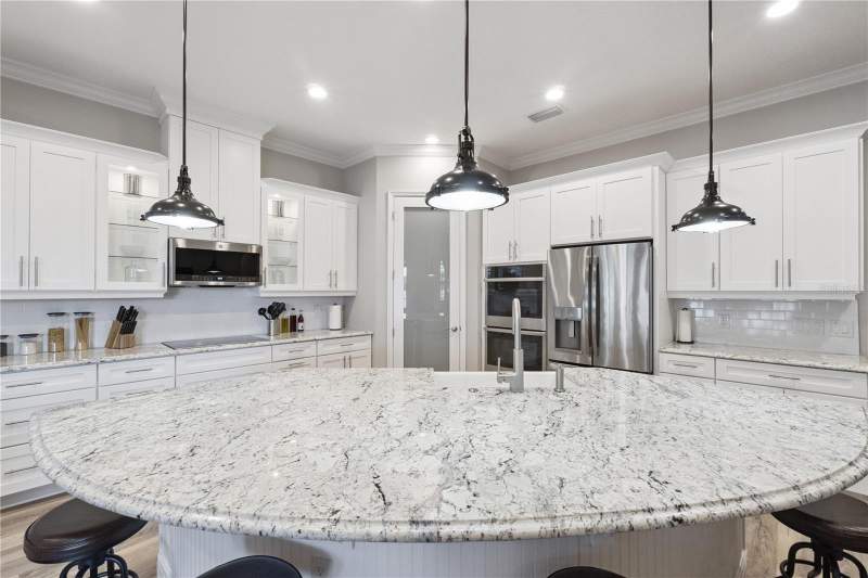 4 bedroom Single Family Residence at 2336 Zaltana Circle, Apshawa View Sub, Minneola — photo 4