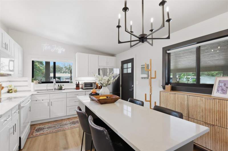 3 bedroom Single Family Residence at 5055 Lahaina Drive, Ridgewood Estates 01st Add, Sarasota — photo 5