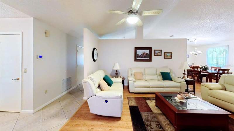 2 bedroom Single Family Residence at 1410 New Abbey Avenue, Scottish Hlnds Ph N, Leesburg — photo 2