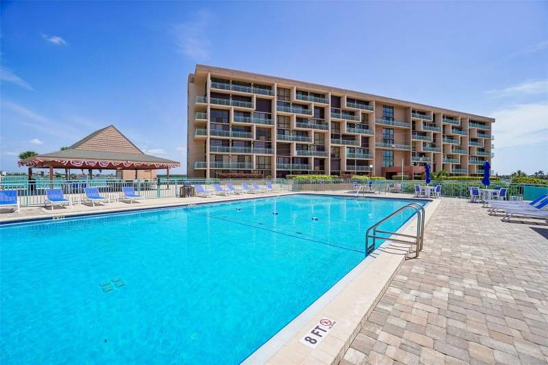 2 bedroom Condominium at 1 Key Capri #406W, Key Capri Condo, St Petersburg — photo 3