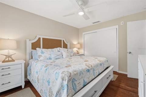 5117 Salmon Drive #B, St Petersburg FL - photo 17 of 57