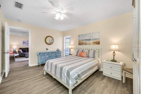 260 Medallion Boulevard #F, Madeira Beach FL - photo 13 of 30