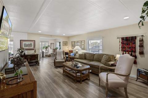 15299 Brookridge Boulevard, Brooksville FL - photo 9 of 44