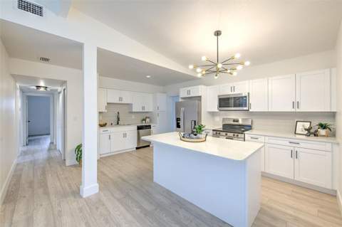 507 Sutton Place, Brandon FL - photo 8 of 40
