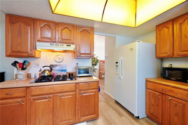 2 bedroom Mobile Home at 7338 Thorpp Avenue, Brookridge Comm, Brooksville — photo 5