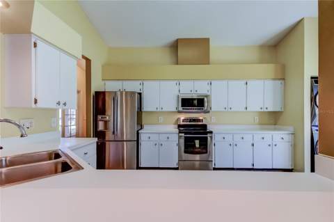 1795 Bayhill Drive, Oldsmar FL - photo 23 of 65