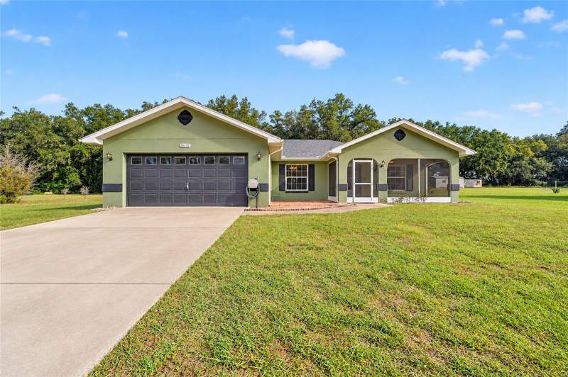 3 bedroom Single Family Residence at 20191 SW Marine Boulevard, Rainbow Lakes Estate, Dunnellon — photo 2