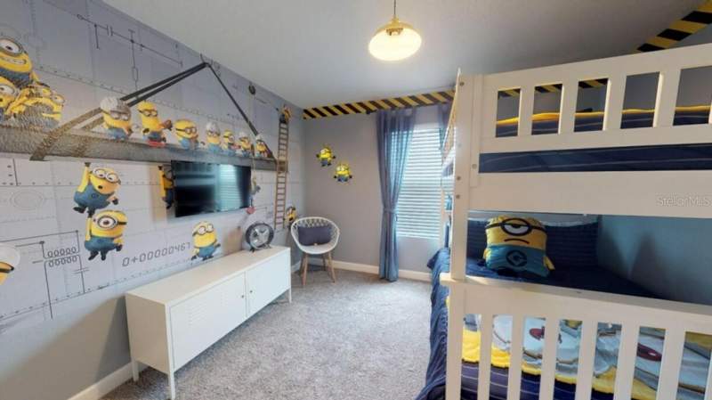4 bedroom Townhouse at 4968 Windermere Avenue, Storey Lake Ph 3, Kissimmee — photo 2