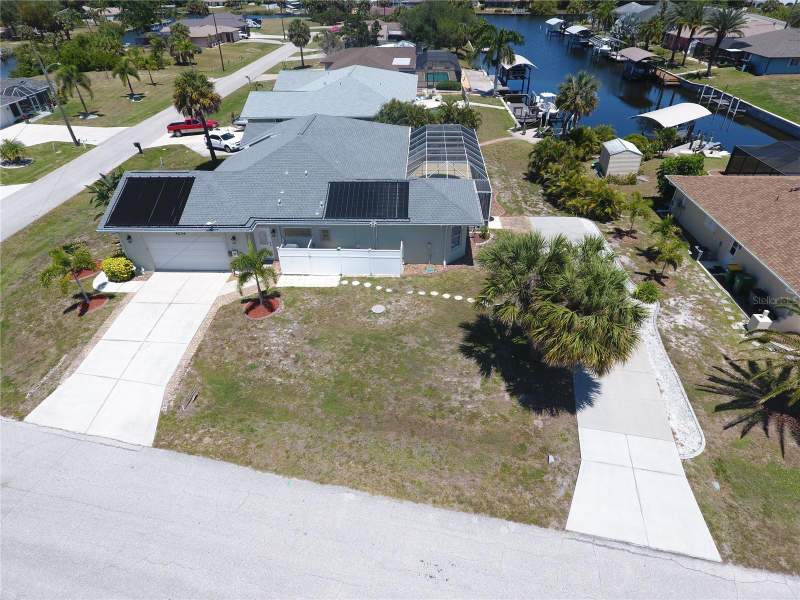 3 bedroom Single Family Residence at 4234 Rock Creek Drive, Port Charlotte Sec 037, Port Charlotte — photo 5