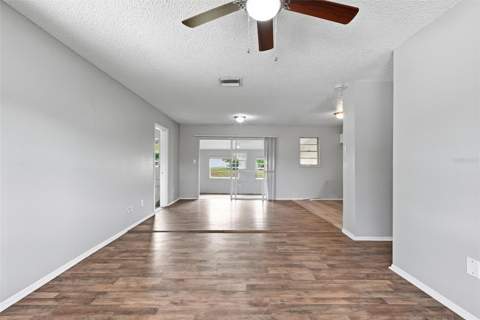 2151 S Ivey Lane, Orlando FL - photo 9 of 32