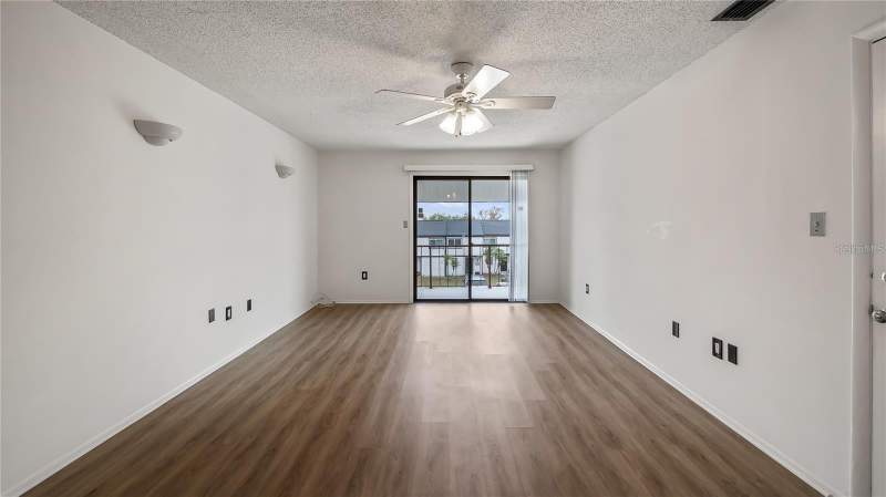 1 bedroom Condominium at 314 Cherokee Court #H, Altamonte Heights, Altamonte Springs — photo 3