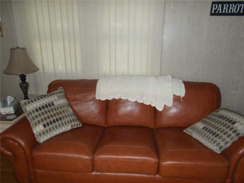 2 bedroom Mobile Home at 6427 Fleetwood Court, Holiday Park, North Port — photo 5