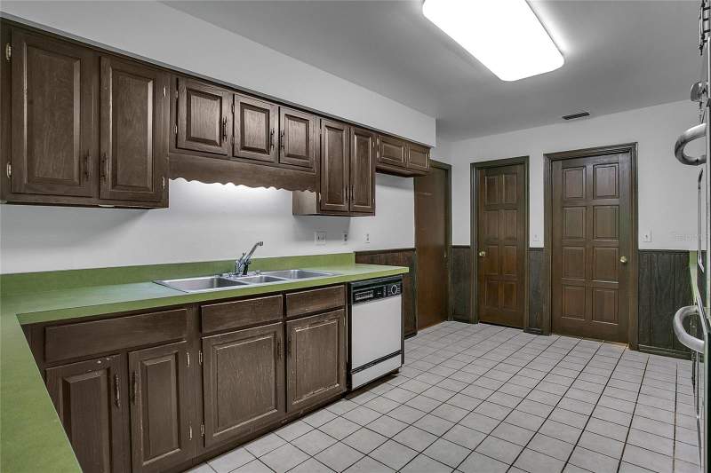 4 bedroom Single Family Residence at 3629 Lake Buynak Road, Lake Buynak Estates, Windermere — photo 3