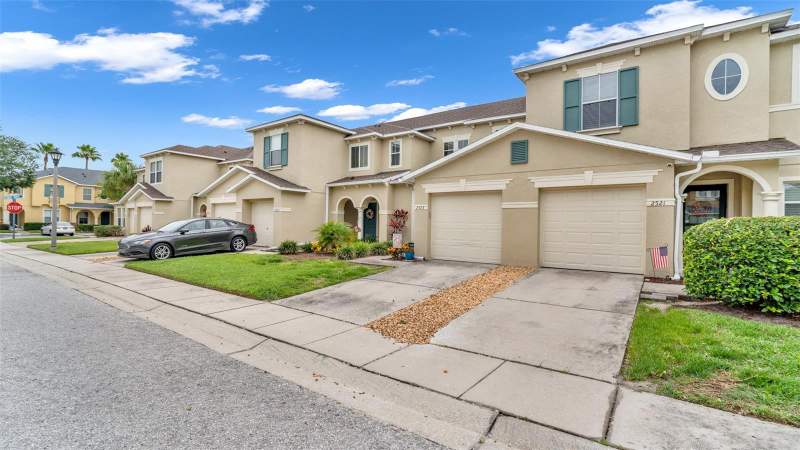 2 bedroom Townhouse at 2523 White Sand Lane, Sunset Pointe Twnhms, Clearwater — photo 5
