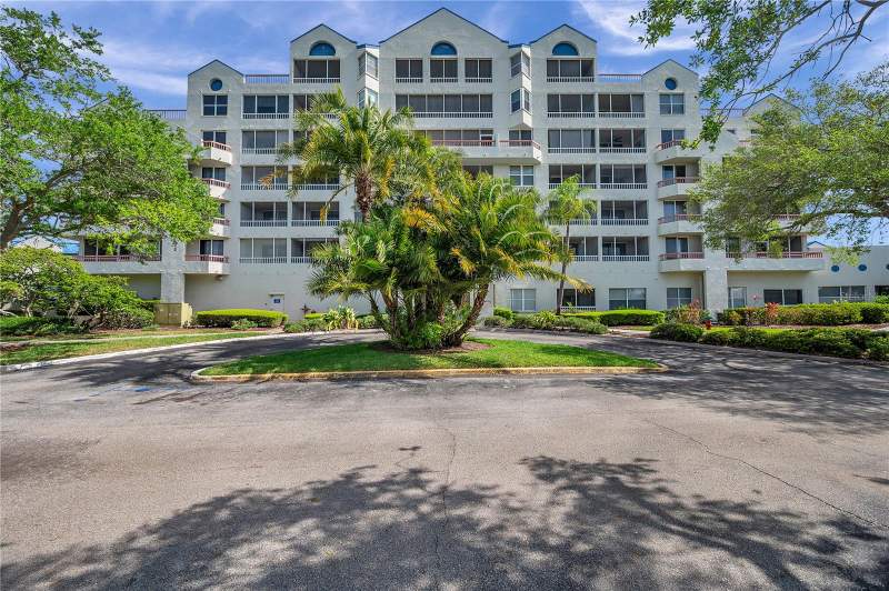 2 bedroom Condominium at 2333 Feather Sound Drive #B307, Crystal Bay Condo, Clearwater — photo 3