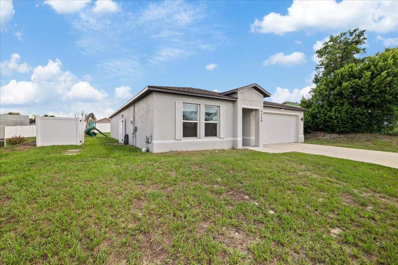 4 bedroom Single Family Residence at 6450 Mariner Boulevard, Spring Hill, Spring Hill — photo 4