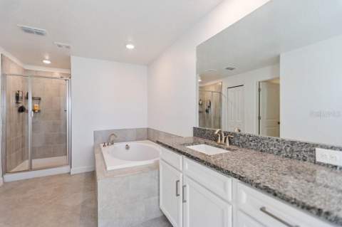 8241 Corner Pine Way, New Port Richey FL - photo 22 of 33