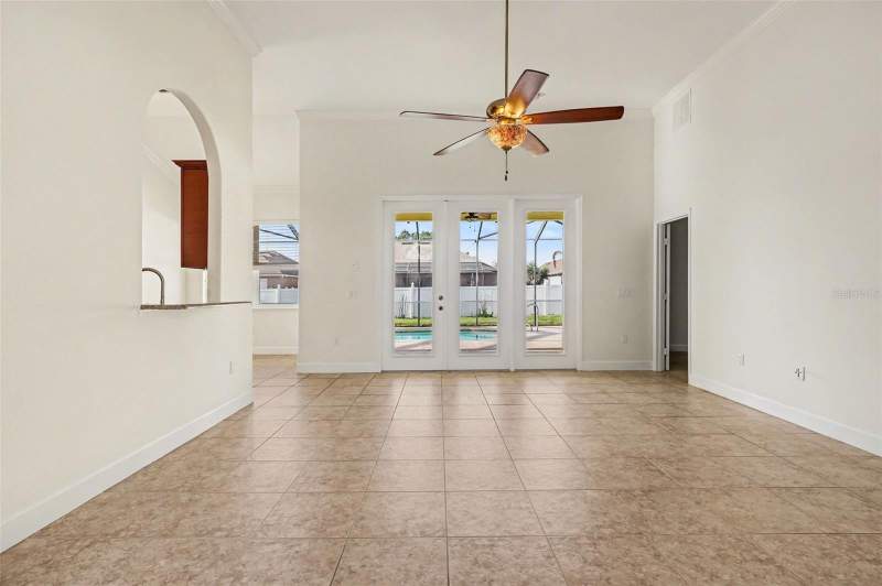 3 bedroom Single Family Residence at 314 Terranova Boulevard, Terranova Ph IV, Winter Haven — photo 2