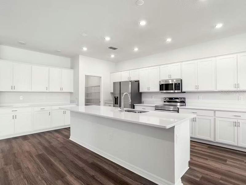 3 bedroom Single Family Residence at 837 Marion Oaks Lane, Marion Oaks, Ocala — photo 4