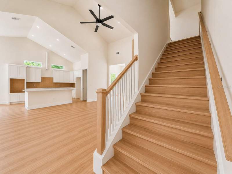 4 bedroom Single Family Residence at 490 RIVERWOODS TRAIL, RIVER WOODS 5 ACRE DEV, CHULUOTA — photo 4