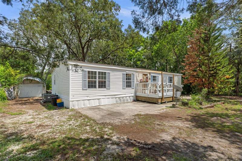 3 bedroom Manufactured Home at 3322 Susan Drive, Weeki Wachee Heights, Spring Hill — photo 3