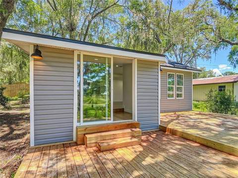 8781 S Lakeshore Drive, Floral City FL - photo 10 of 45