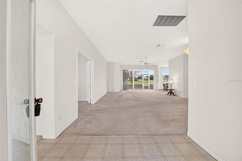 2 bedroom Single Family Residence at 9780 SW 90th Street, On Top Of The World, Ocala — photo 3