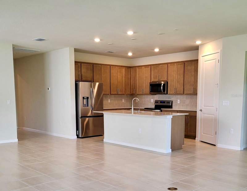 4 bedroom Single Family Residence at 17391 Saw Palmetto Avenue, Serenoa Lakes Phase 2, Clermont — photo 4