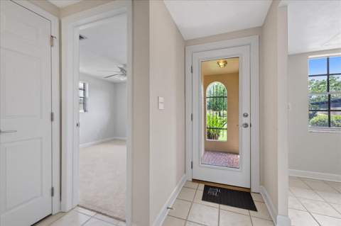 4347 Summersun Drive, New Port Richey FL - photo 16 of 43