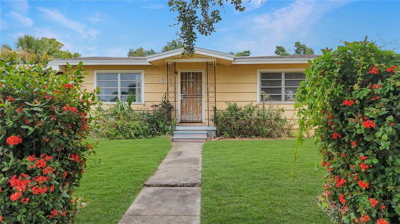 Lake Butler Villa Cos