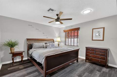 1004 Laredo Lane, Lady Lake FL - photo 19 of 38