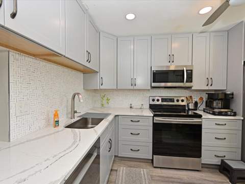 4240 Ironwood Circle #206A, Bradenton FL - photo 8 of 44