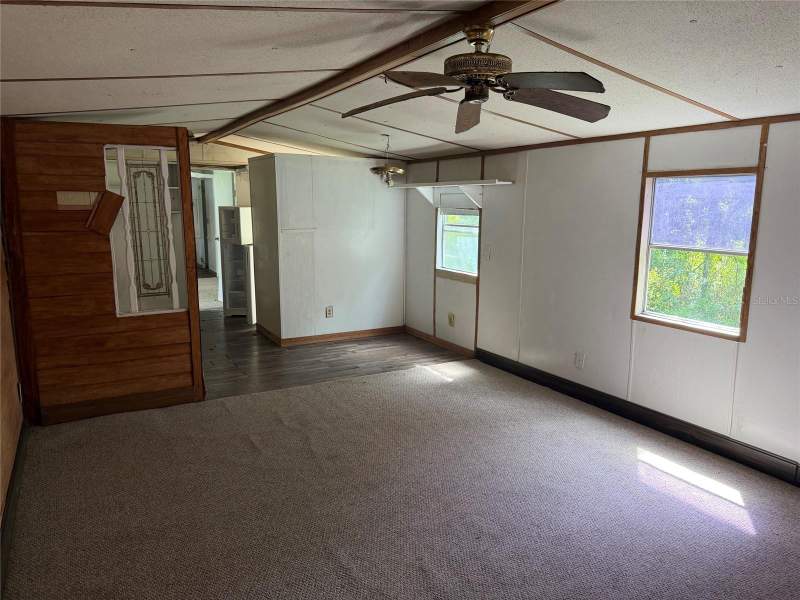 2 bedroom Manufactured Home at 3742 Valley Farm Road, Lewellyn Country Estate, Lakeland — photo 5