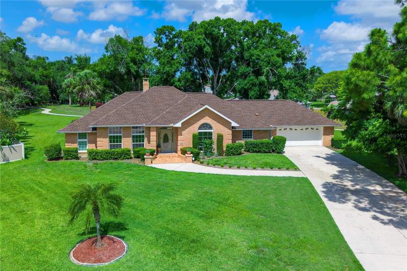 3 bedroom Single Family Residence at 4908 Taywater Dell, The Meadows, Sarasota — photo 2