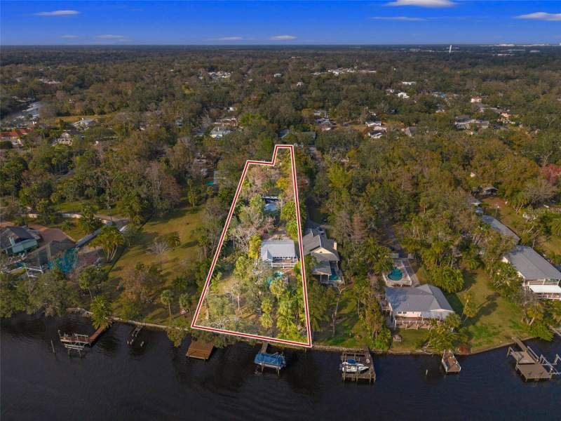 3 bedroom Single Family Residence at 906 W Henry Avenue, Brenner M Sub Rev, Tampa — photo 2