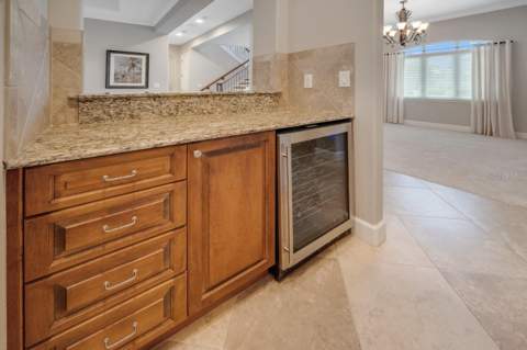 5918 Bahama Shores Drive, St Petersburg FL - photo 12 of 46