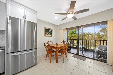4910 Bay Street #311, St Petersburg FL - photo 16 of 48