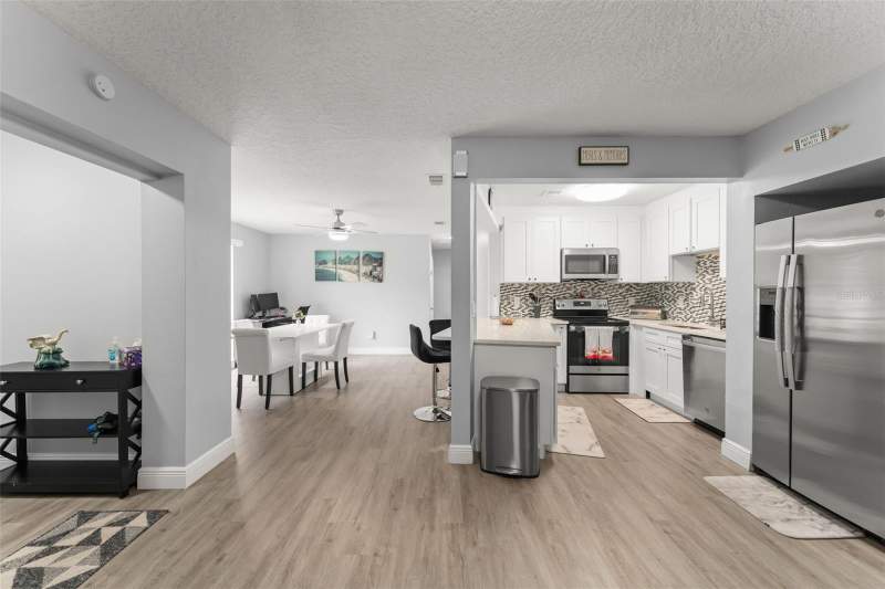 4 bedroom Single Family Residence at 1518 Daroca Drive, Deltona Lakes Unit 72, Deltona — photo 3