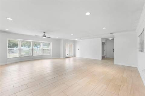 125 Carlyle Drive, Palm Harbor FL - photo 6 of 6