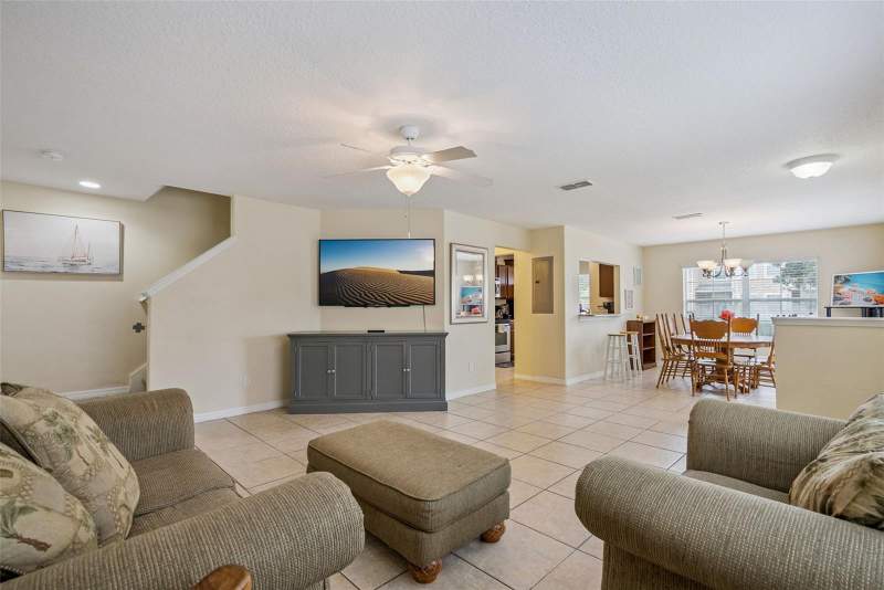 3 bedroom Townhouse at 450 Carina Circle, Amberlee Twnhms, Sanford — photo 3