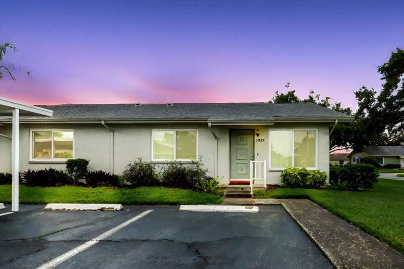 Gloucester B Condo