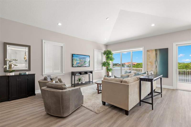 3 bedroom Villa at 47A Bayview Court, Marina Bay, St Petersburg — photo 4