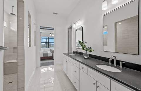 19107 Fox Landing Place, Lakewood Ranch FL - photo 14 of 18