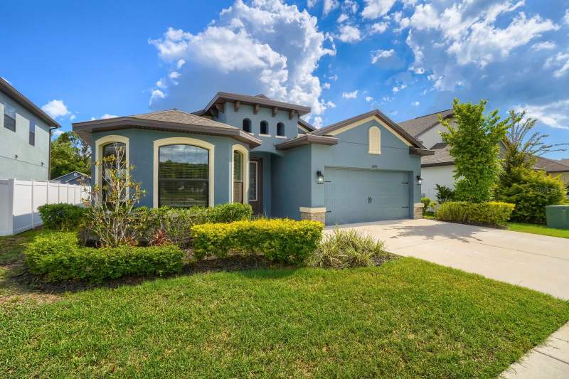 4 bedroom Single Family Residence at 12690 Vander Way, Rose Haven Ph 2, New Port Richey — photo 2